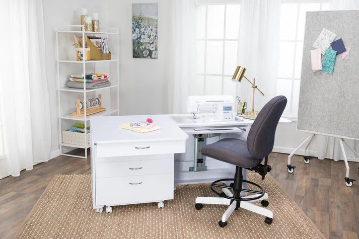 Quilter's Vision and Companion Chest