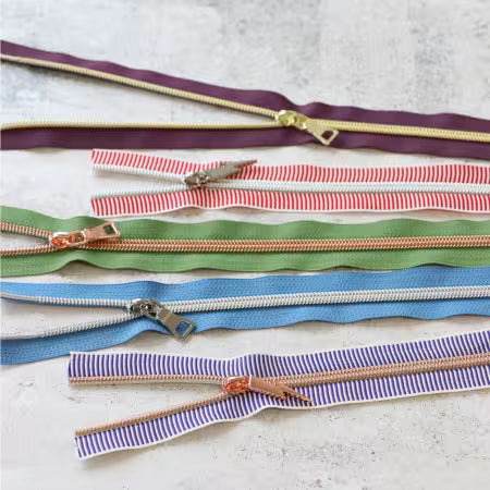 Upbeat Style Zipper Bundle