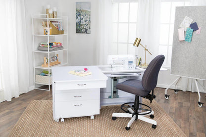 Quilter's Vision and Companion Chest