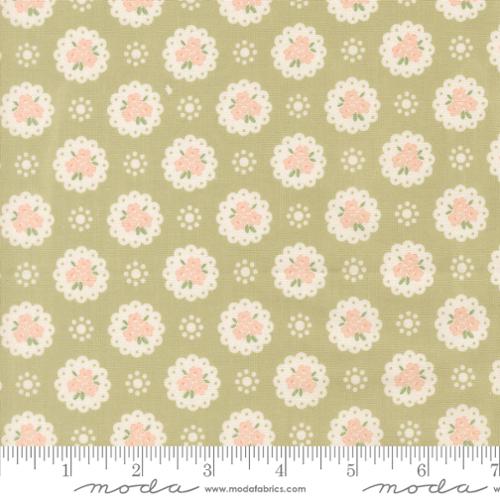 Handmade Sweetness - Doily Small Floral Pear - 31792 19-MO