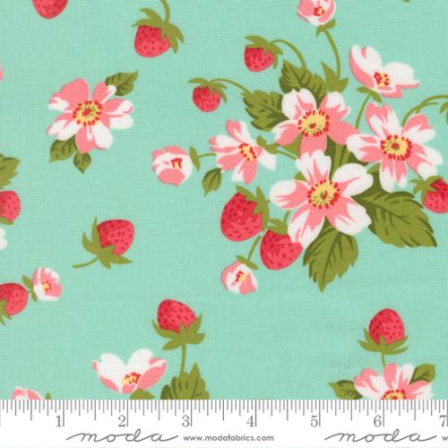 Bloomsberry - In Bloom Florals Strawberries Aqua - 55350 13