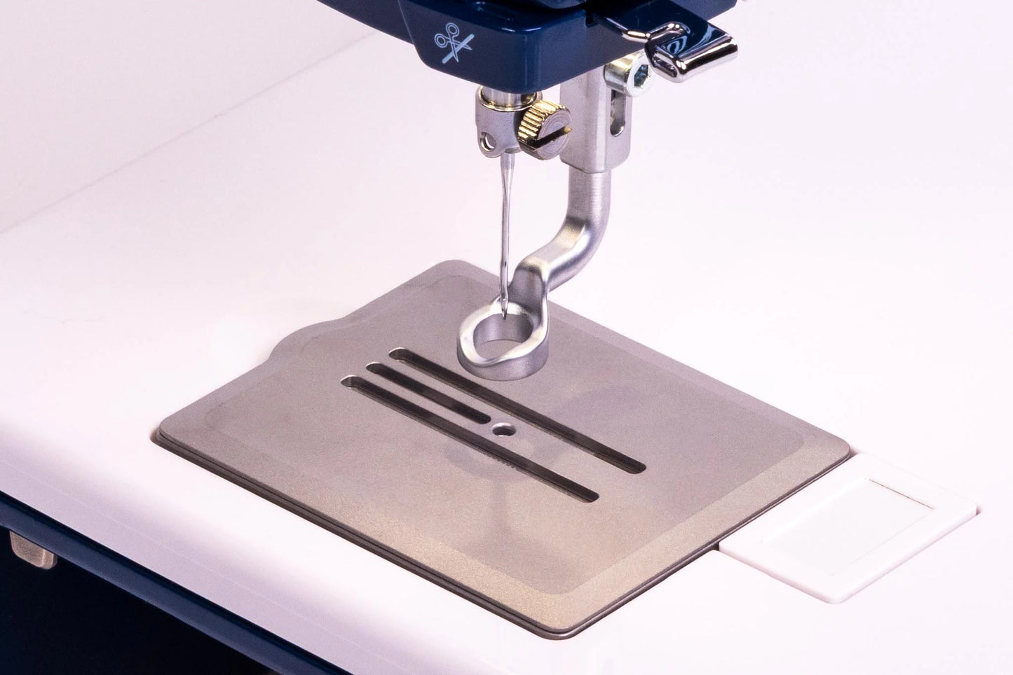 Little Rebel Straight Stitch Machine