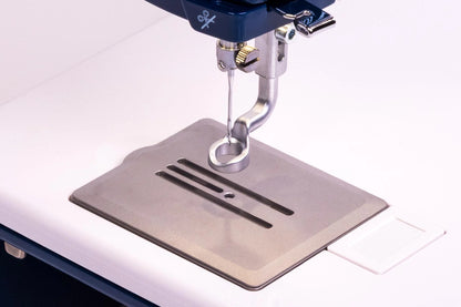 Little Rebel Straight Stitch Machine