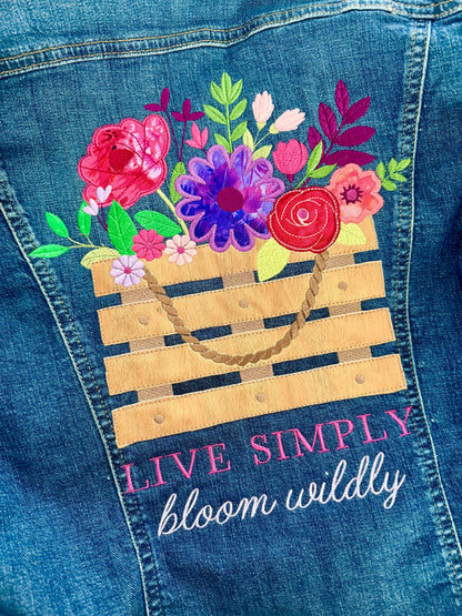 Country Blooms Applique Large-Scale Design