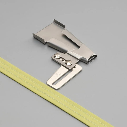 Belt loop Binder 1 - 1 1/2"