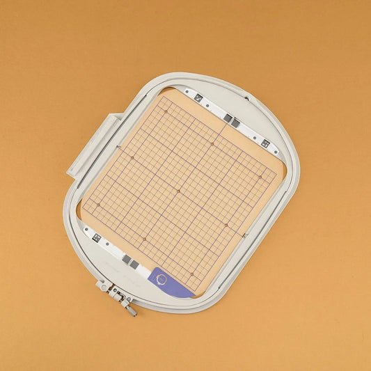 9 1/2" x 9 1/2" (240mm x 240mm) - Embroidery Hoop + Grid