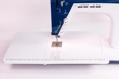 Little Rebel Straight Stitch Machine